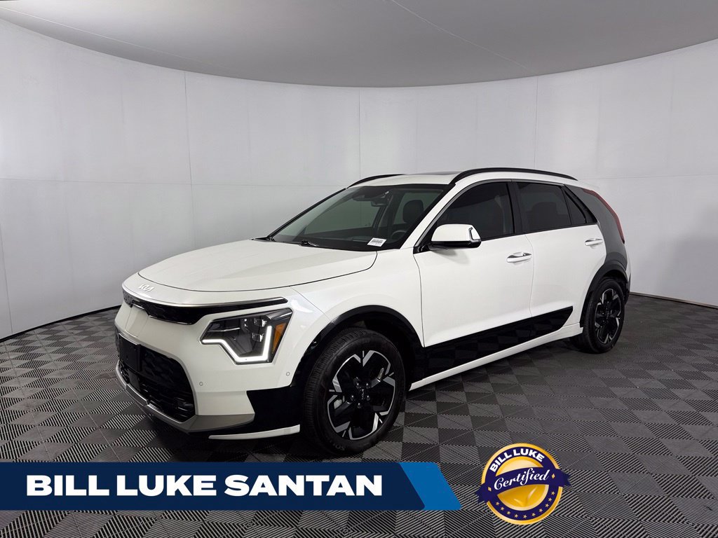 Used 2023 Kia Niro Wave FWD 360° Tour