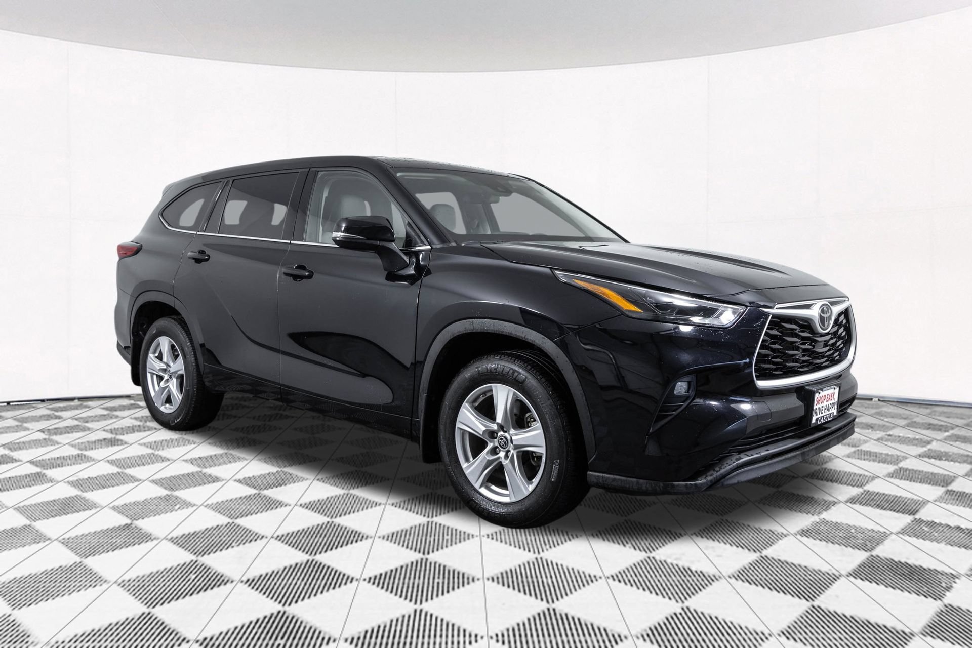 Used 2022 Toyota Highlander LE AWD/4WD image 22