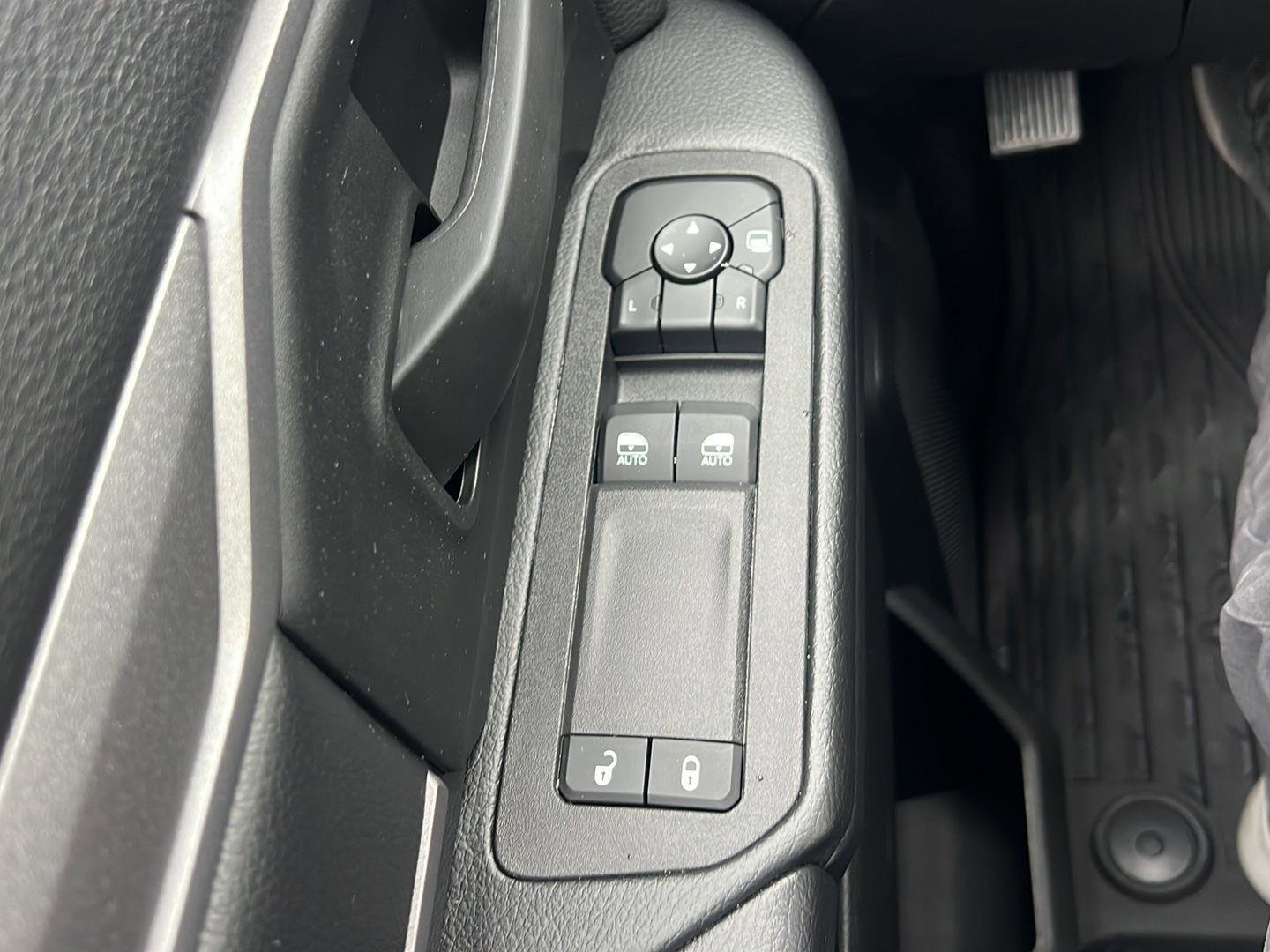 New 2026 RAM 2500 Tradesman image 23