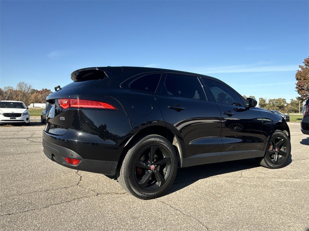 Used 2020 Jaguar F-PACE Prestige image 8