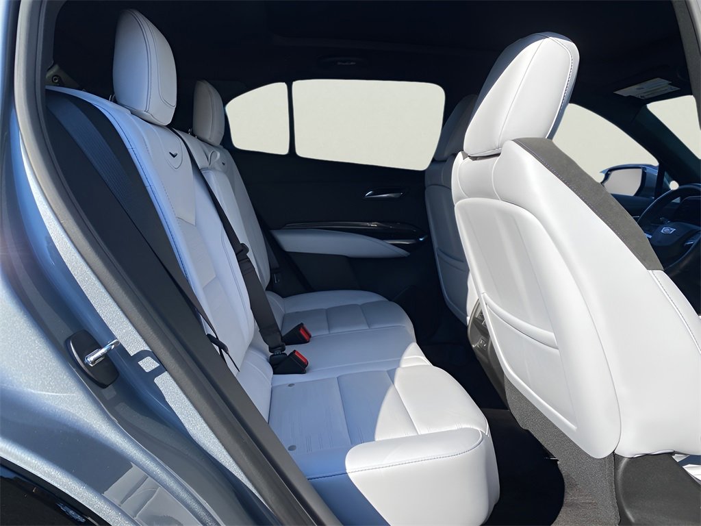 Certified 2024 Cadillac XT4 Sport image 18