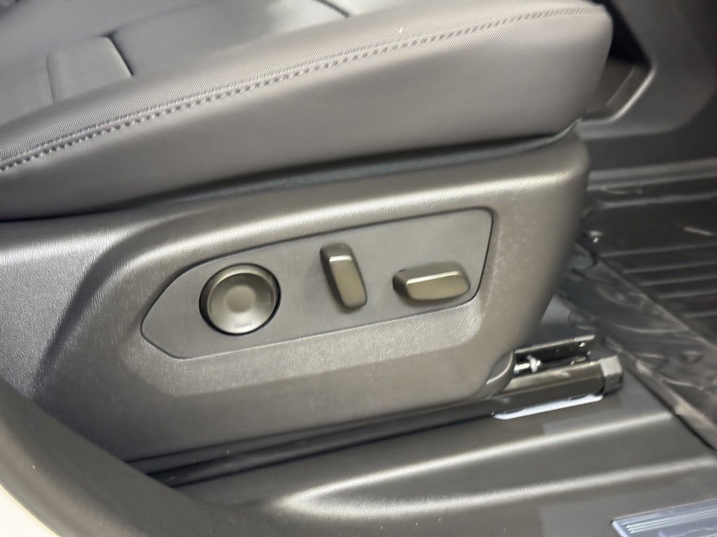 New 2025 GMC Hummer EV 2X image 29