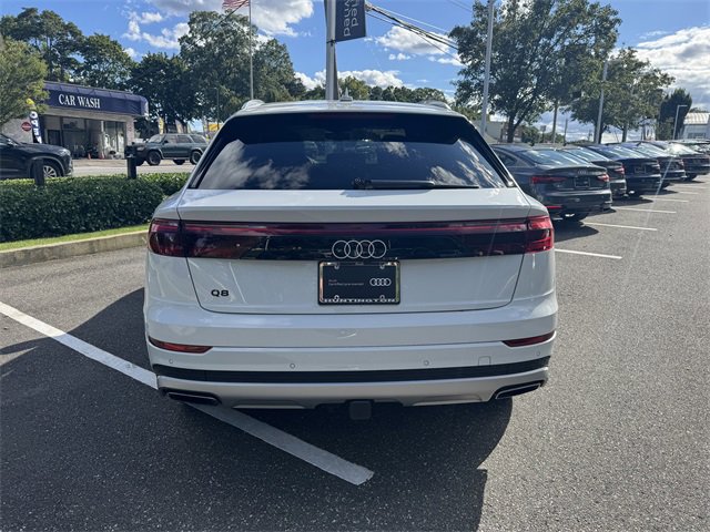 Certified 2024 Audi Q8 Premium Plus image 7