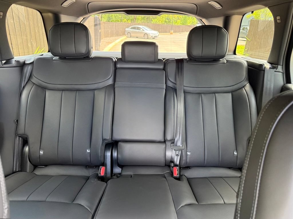 New 2026 Land Rover Range Rover SE AWD/4WD image 31