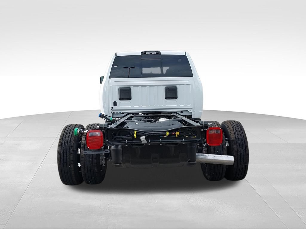New 2026 RAM 3500 Tradesman AWD/4WD image 7