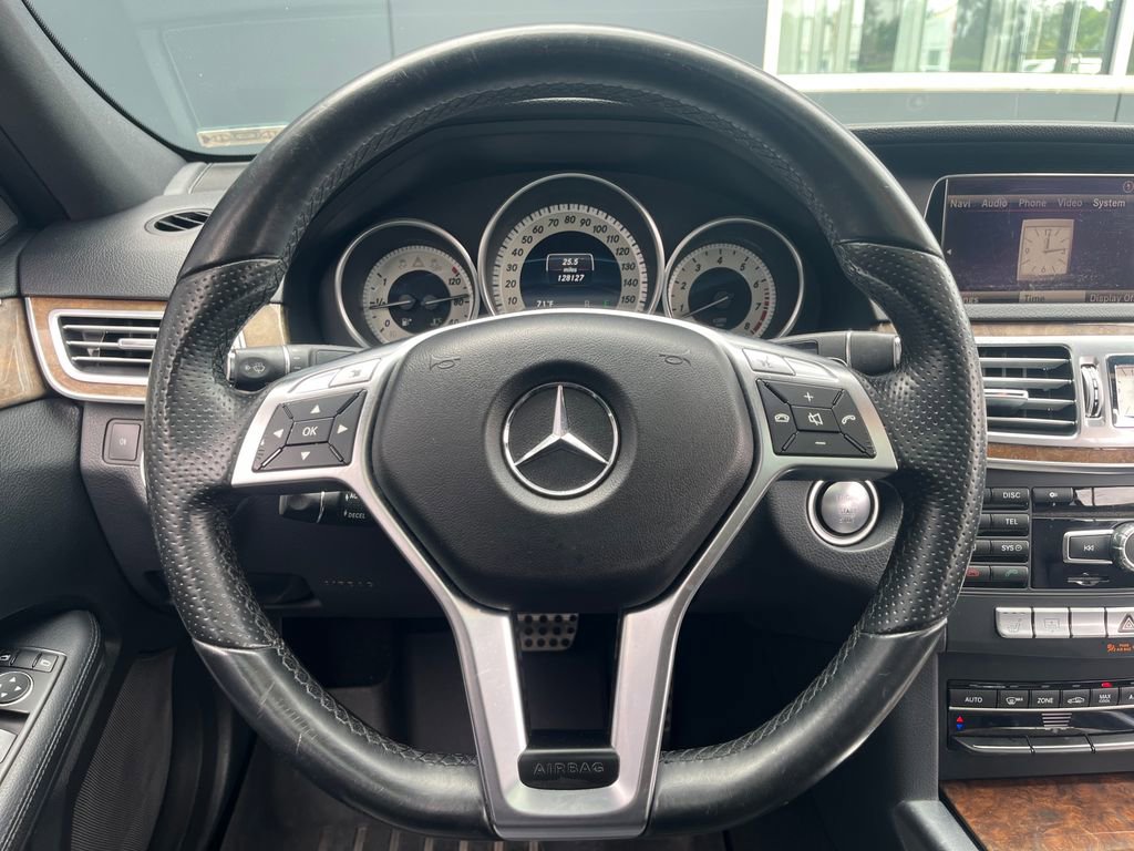 Used 2014 Mercedes-Benz E 350 Sedan image 15