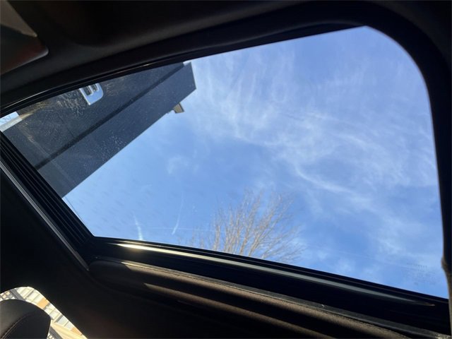 Used 2024 Toyota RAV4 SE image 21