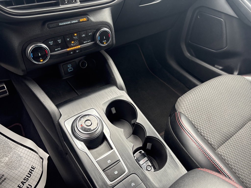 Used 2023 Ford Escape ST-Line image 30