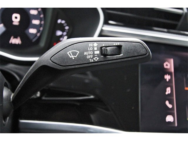 Used 2020 Audi Q3 2.0T Premium w/ Convenience Package image 18