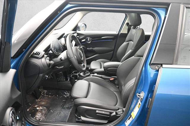Used 2024 MINI Cooper S FWD image 9
