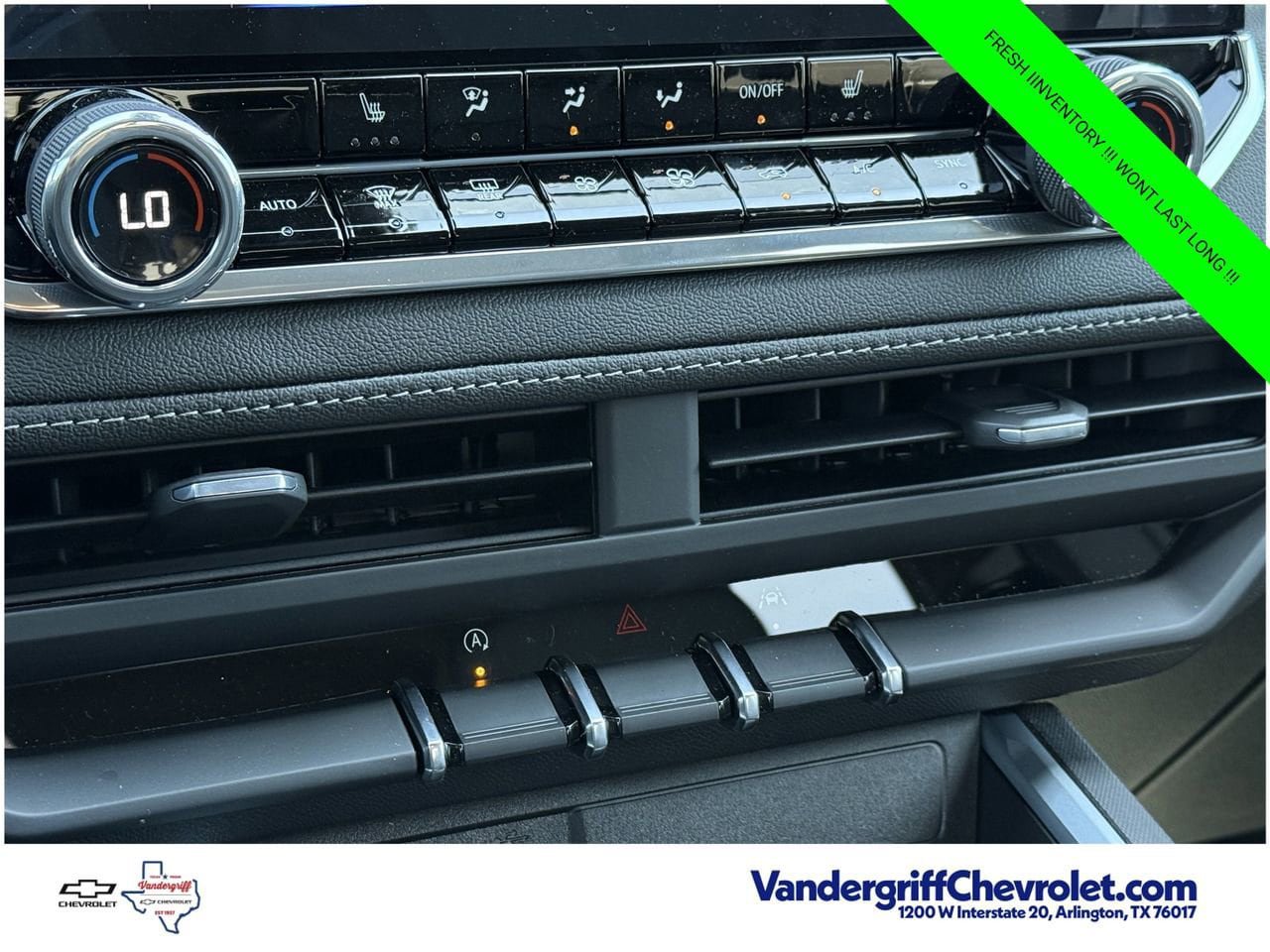 New 2026 Chevrolet Colorado LT w/ LT Convenience Package AWD/4WD image 16