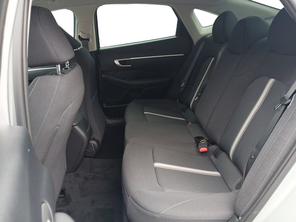 New 2026 Hyundai Sonata SE FWD image 14