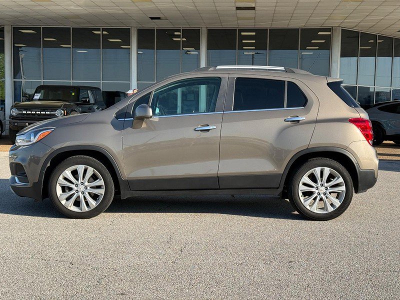Used 2020 Chevrolet Trax Premier FWD video 2