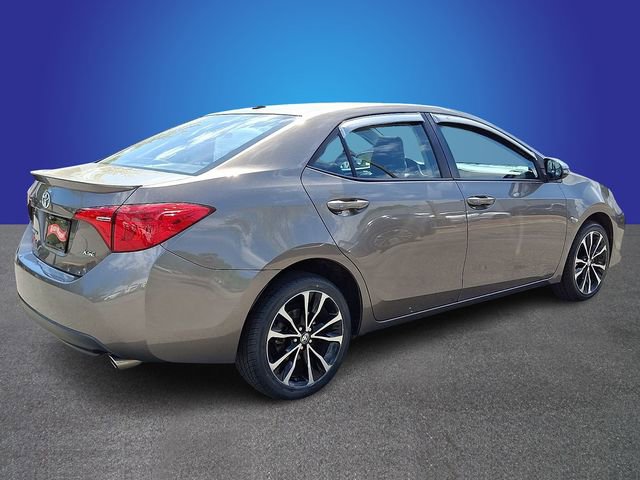 Used 2018 Toyota Corolla XSE image 5