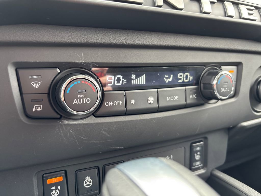 Used 2025 Nissan Frontier SV w/ SV Convenience Package image 26
