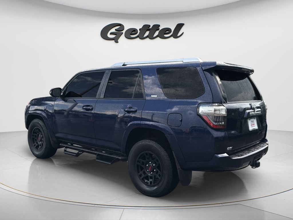 Used 2017 Toyota 4Runner SR5 Premium RWD image 7