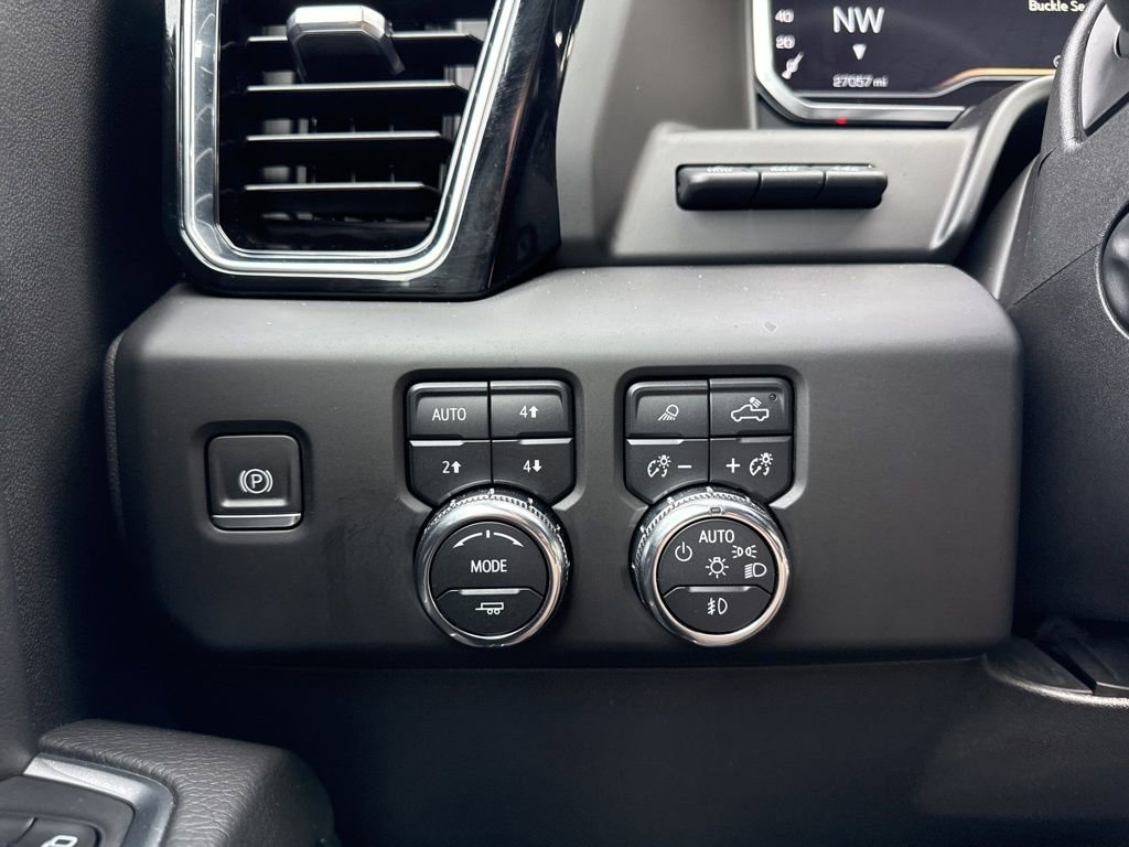 Used 2023 GMC Sierra 1500 Denali w/ Denali Reserve Package image 23