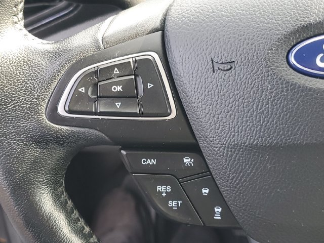 Used 2019 Ford Escape Titanium AWD/4WD image 23
