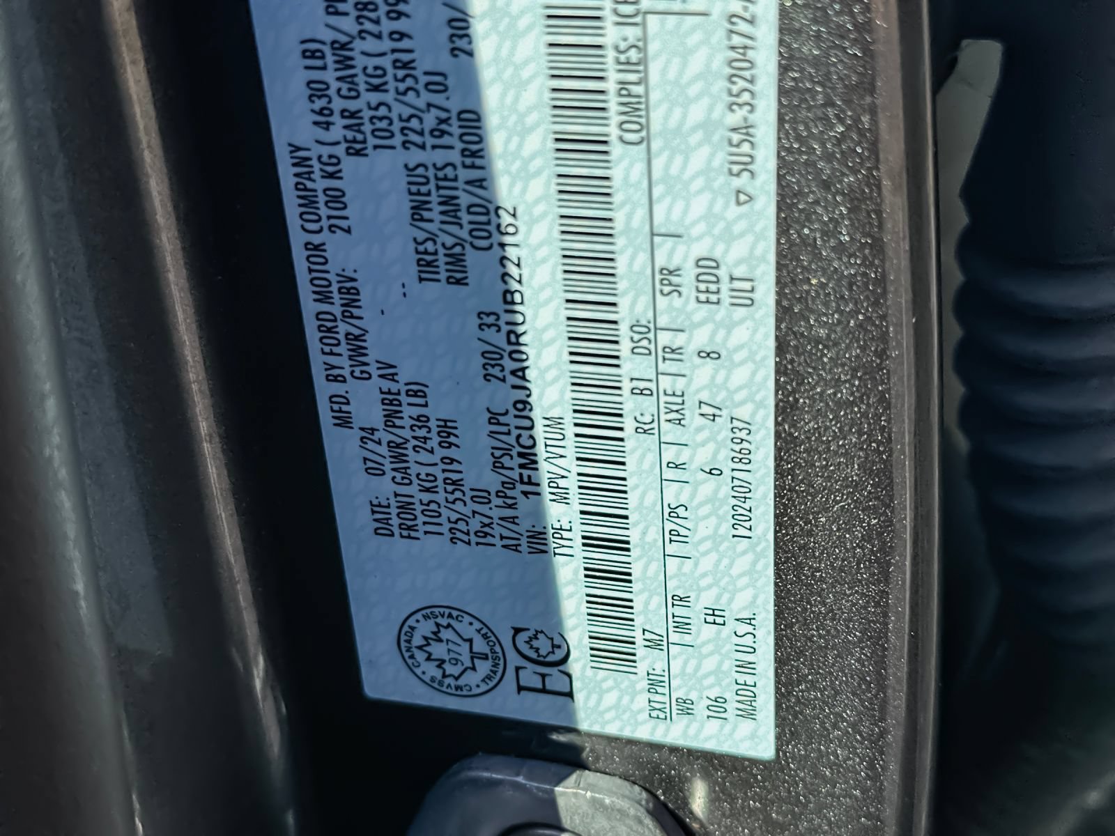 Used 2024 Ford Escape Platinum AWD/4WD image 28