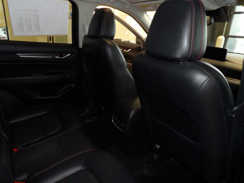 Used 2022 MAZDA CX-5 Carbon Edition AWD/4WD image 17