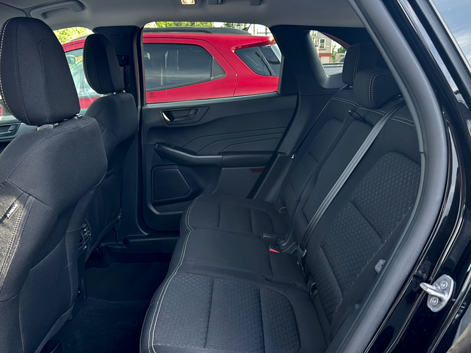 Used 2024 Ford Escape Active w/ Tech Pack #1 AWD/4WD image 19