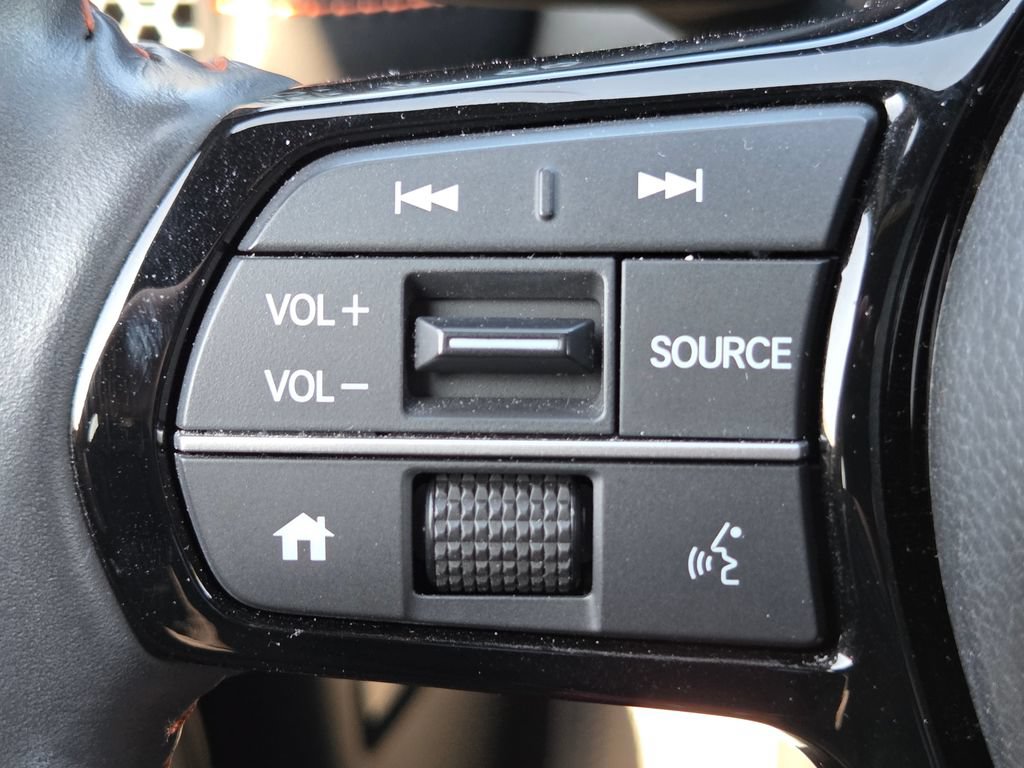 Certified 2025 Honda HR-V Sport image 13
