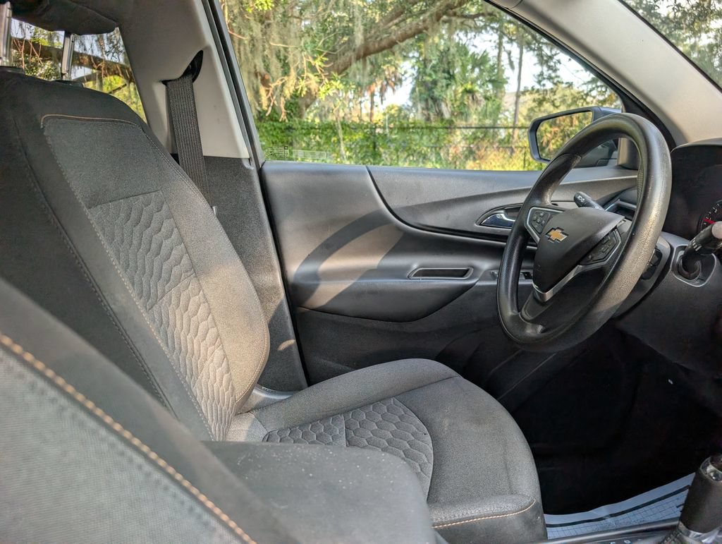 Used 2020 Chevrolet Equinox LT w/ LPO, Floor Liner Package AWD/4WD image 13