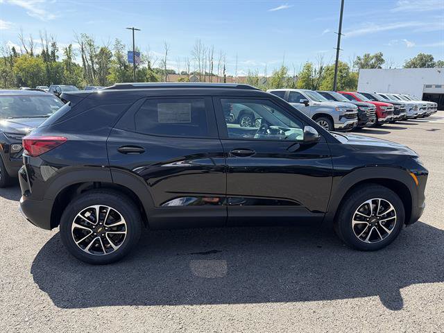 New 2026 Chevrolet TrailBlazer LT w/ Convenience Package AWD/4WD image 7