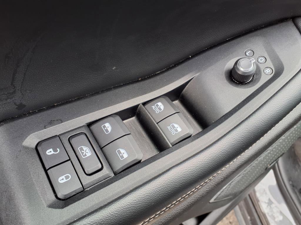 Used 2024 Jeep Grand Cherokee Limited 4xe image 43