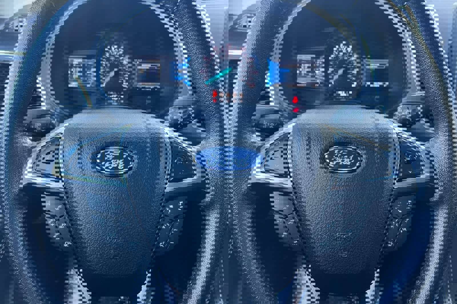 Used 2022 Ford Edge Titanium image 26