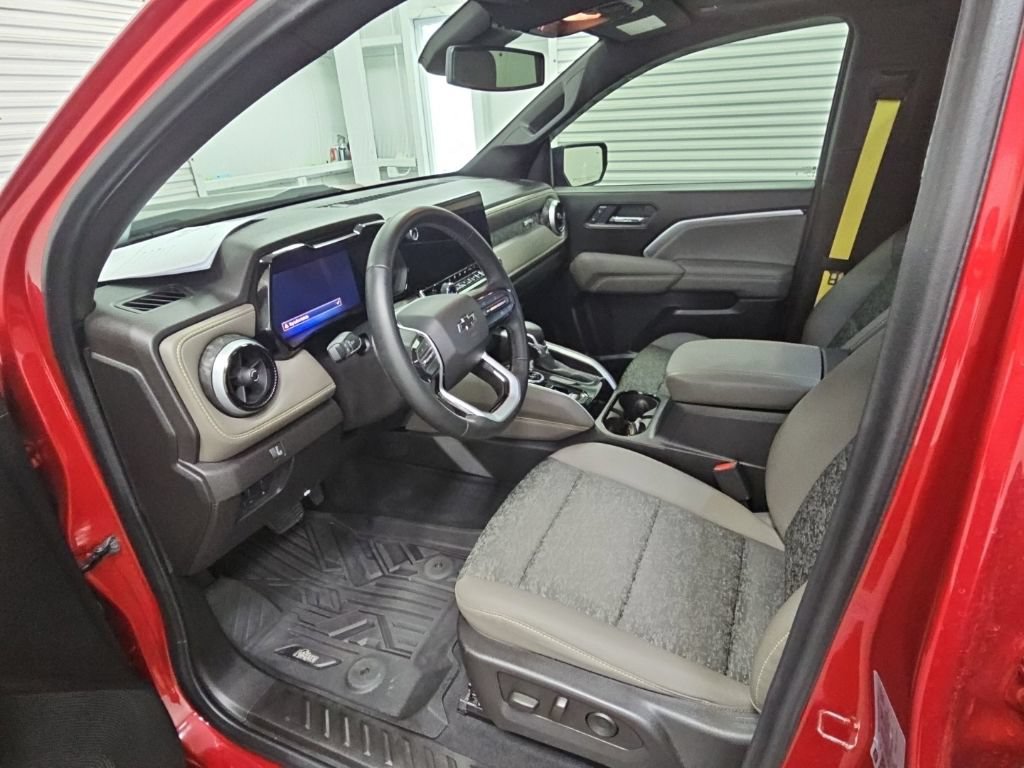 Used 2024 Chevrolet Colorado ZR2 w/ ZR2 Bison Edition AWD/4WD image 12
