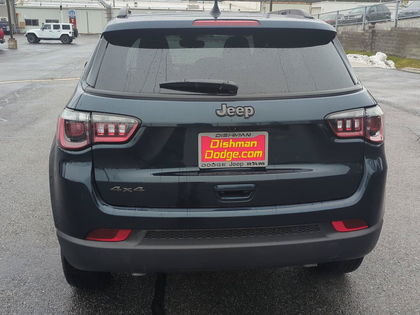 New 2026 Jeep Compass Latitude AWD/4WD image 5