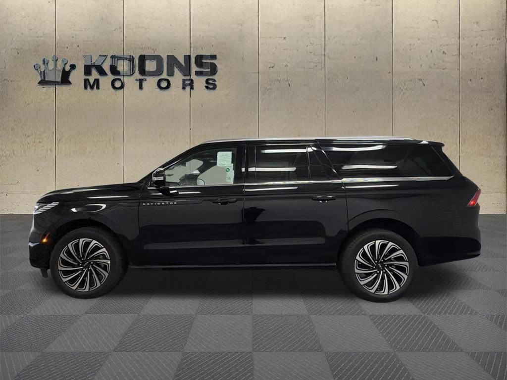 New 2026 Lincoln Navigator L Black Label image 4