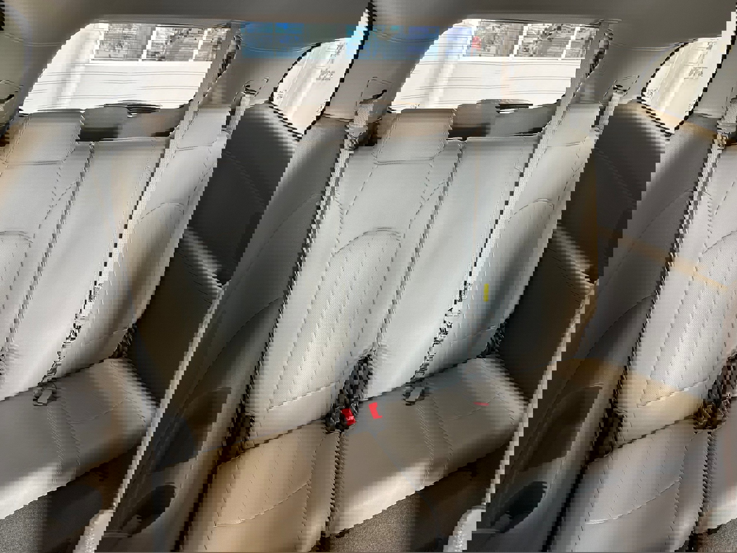 Used 2017 Chevrolet Traverse Premier image 14