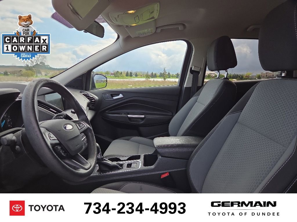 Used 2017 Ford Escape SE w/ Equipment Group 201A FWD image 13