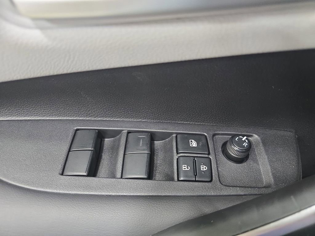 Certified 2023 Toyota Corolla SE image 27