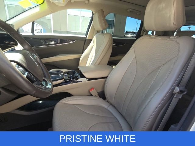 Used 2022 Lincoln Nautilus Reserve AWD/4WD image 11