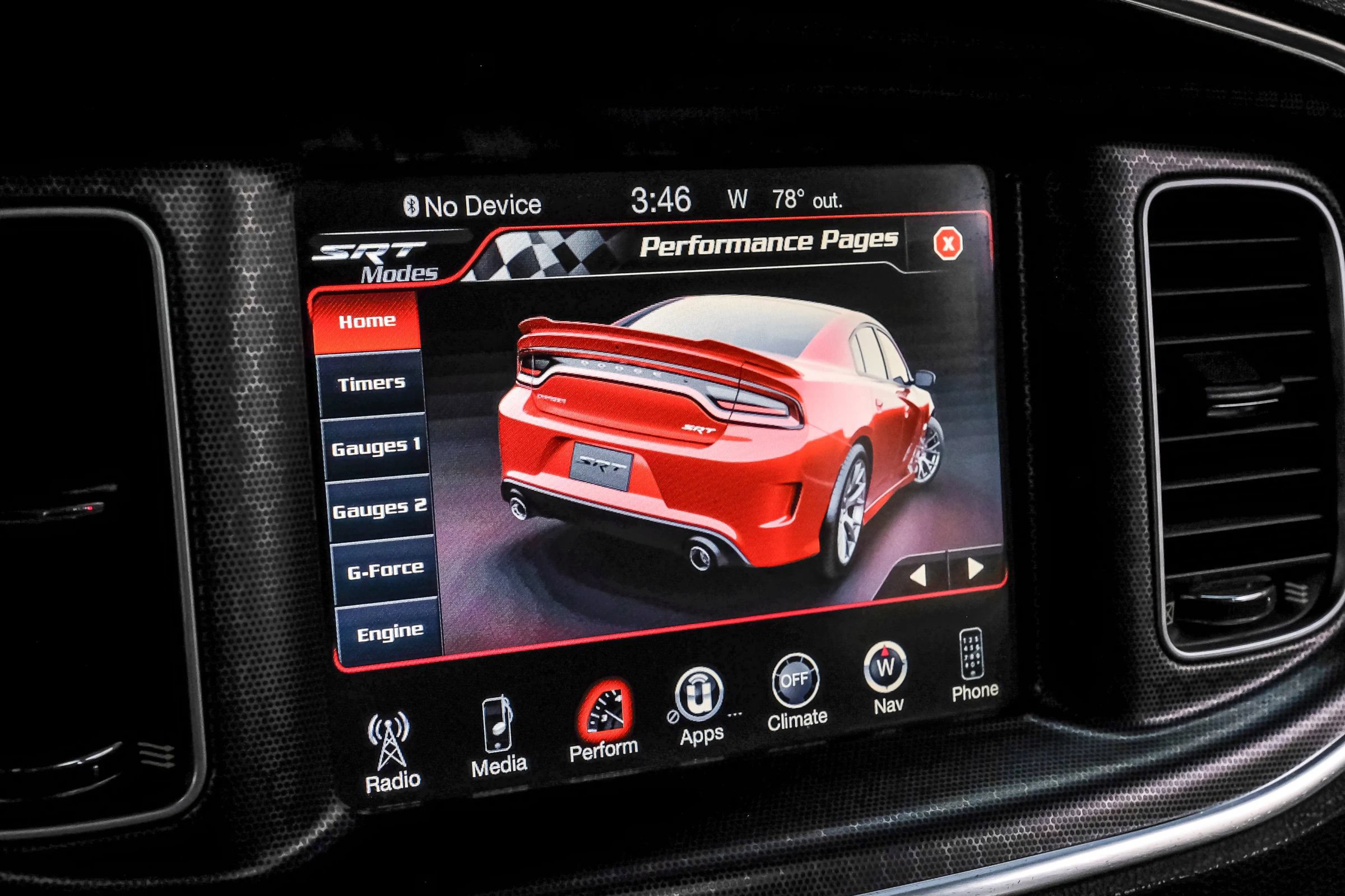 Used 2016 Dodge Charger SRT w/ Harman/Kardon Audio Group RWD image 37