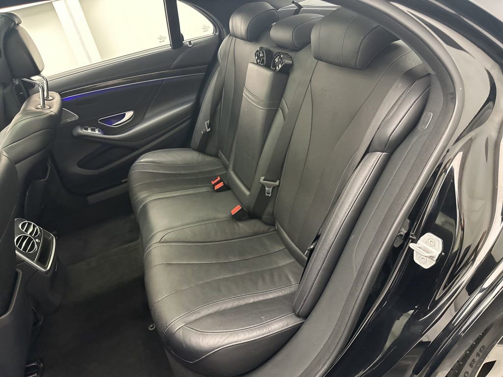 Used 2017 Mercedes-Benz S 550 4MATIC Sedan image 13