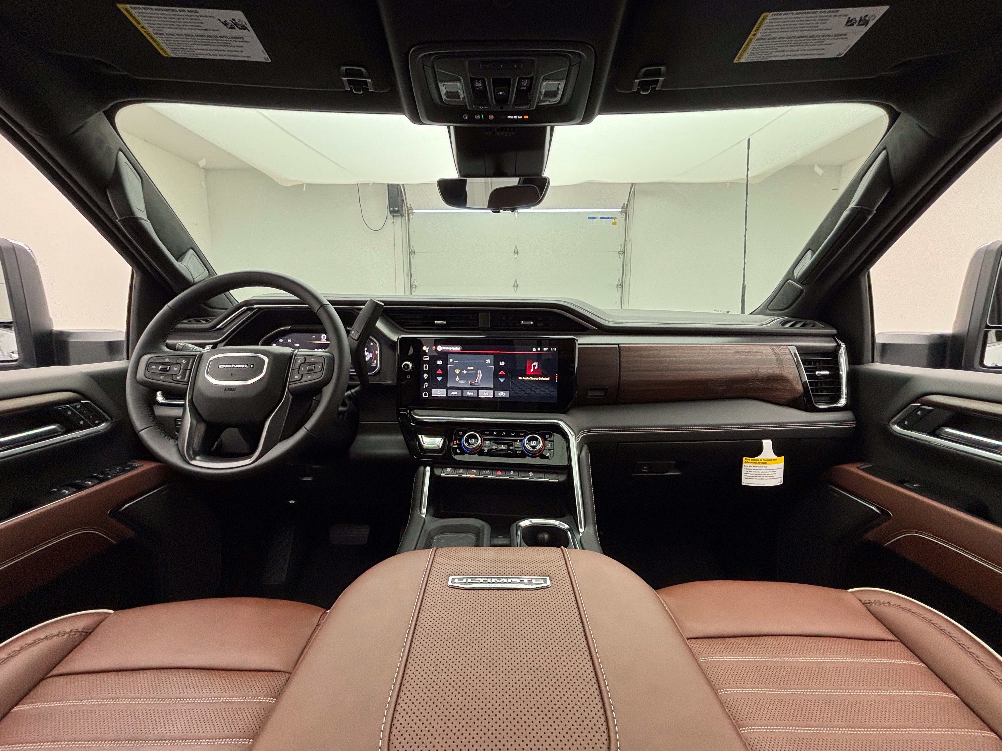 New 2026 GMC Sierra 2500 Denali Ultimate AWD/4WD image 3