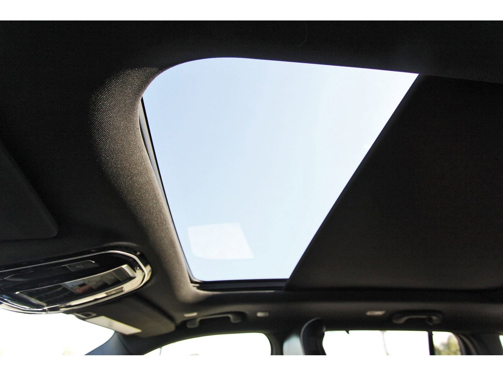 Used 2023 Jeep Grand Cherokee Summit w/ Adv Protech Group IV image 24