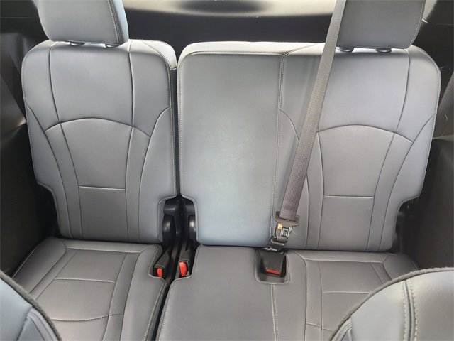 Used 2024 Buick Enclave Essence w/ Technology Package image 13