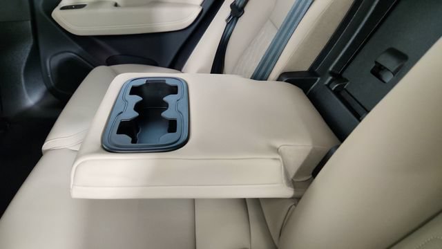 New 2026 Volvo XC60 B5 Plus w/ Climate Package AWD/4WD image 30