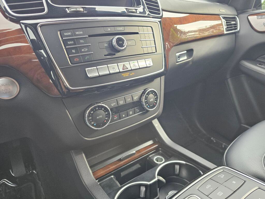 Used 2019 Mercedes-Benz GLS 450 4MATIC w/ Premium 1 Package image 29