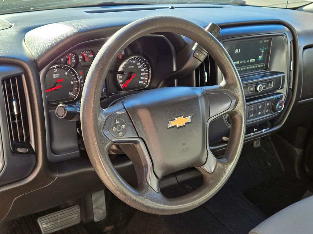 Used 2018 Chevrolet Silverado 1500 W/T RWD image 19