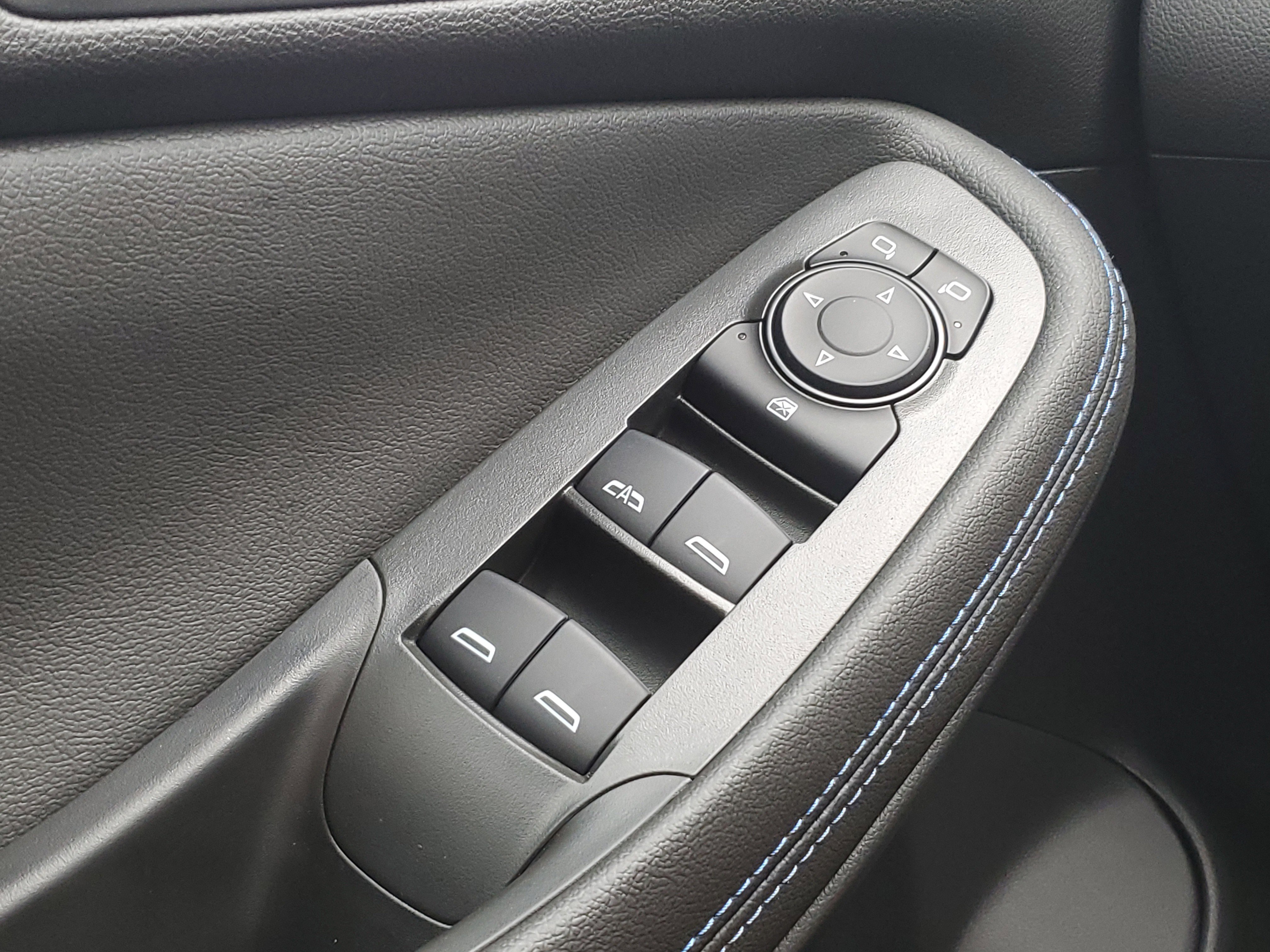 New 2026 Buick Encore GX Sport Touring w/ Comfort Package image 25