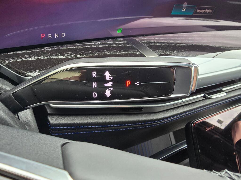 New 2025 Cadillac Escalade IQ Luxury 1 AWD/4WD image 37