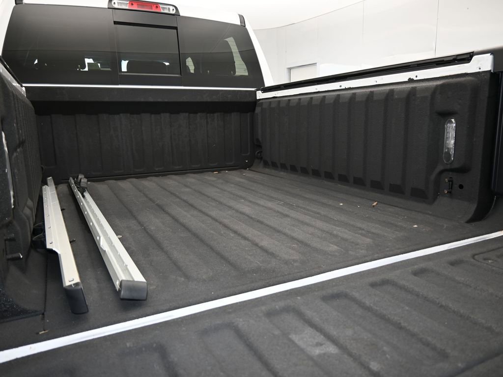 Used 2025 RAM 1500 Limited image 43