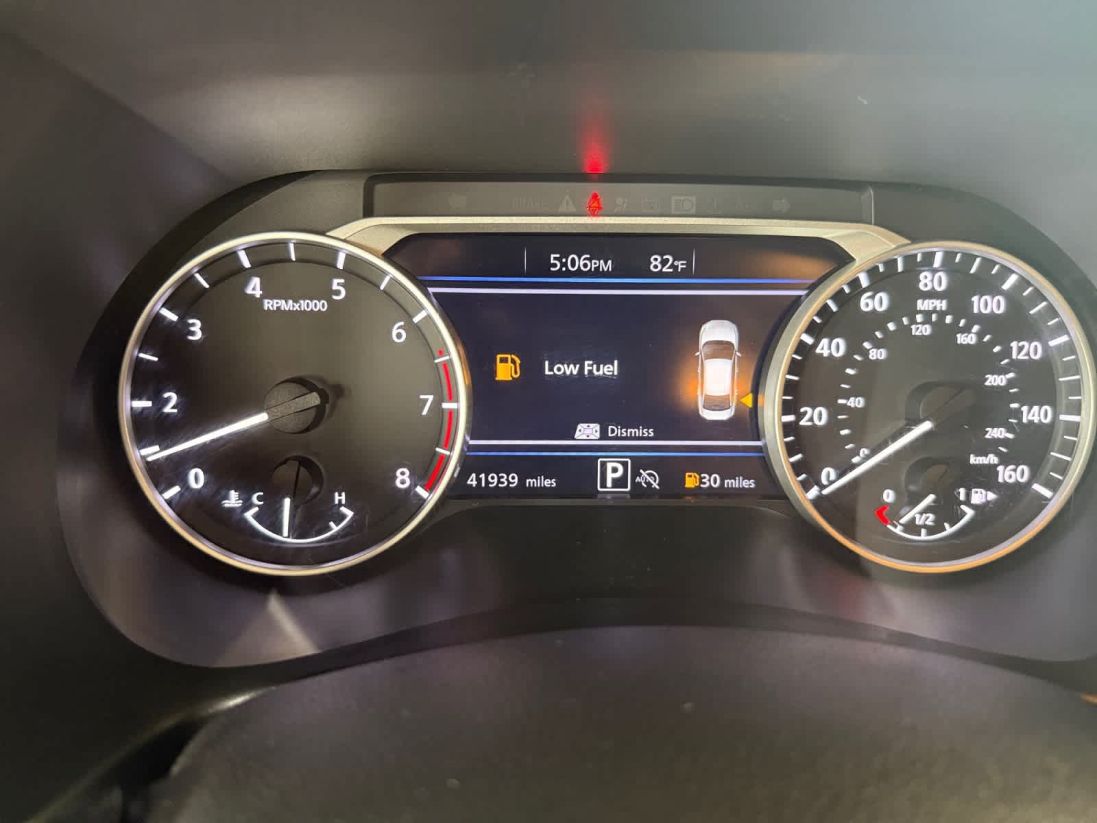 Used 2025 Nissan Sentra SV FWD image 14