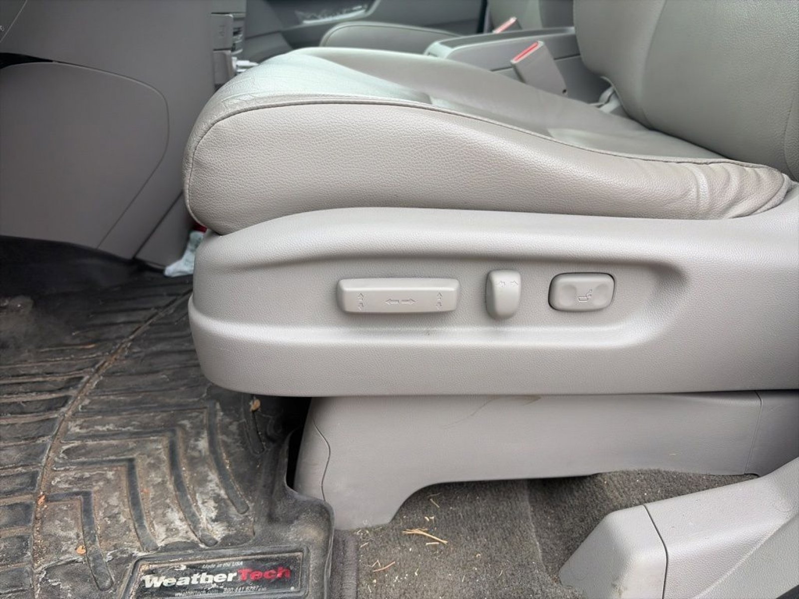 Used 2015 Honda Odyssey Touring Elite image 20